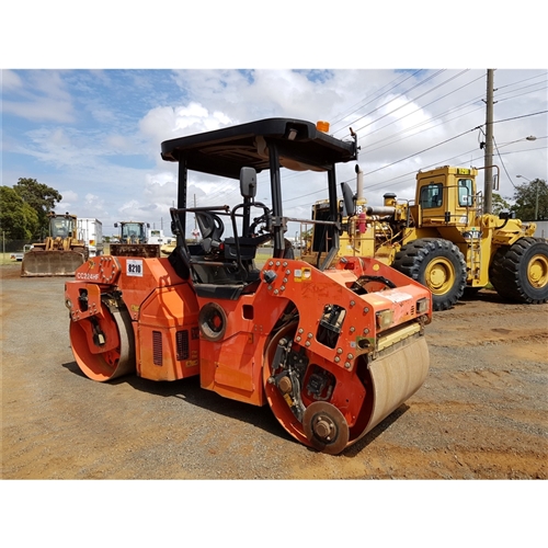 2009 DYNAPAC CC224HF 284S00035
